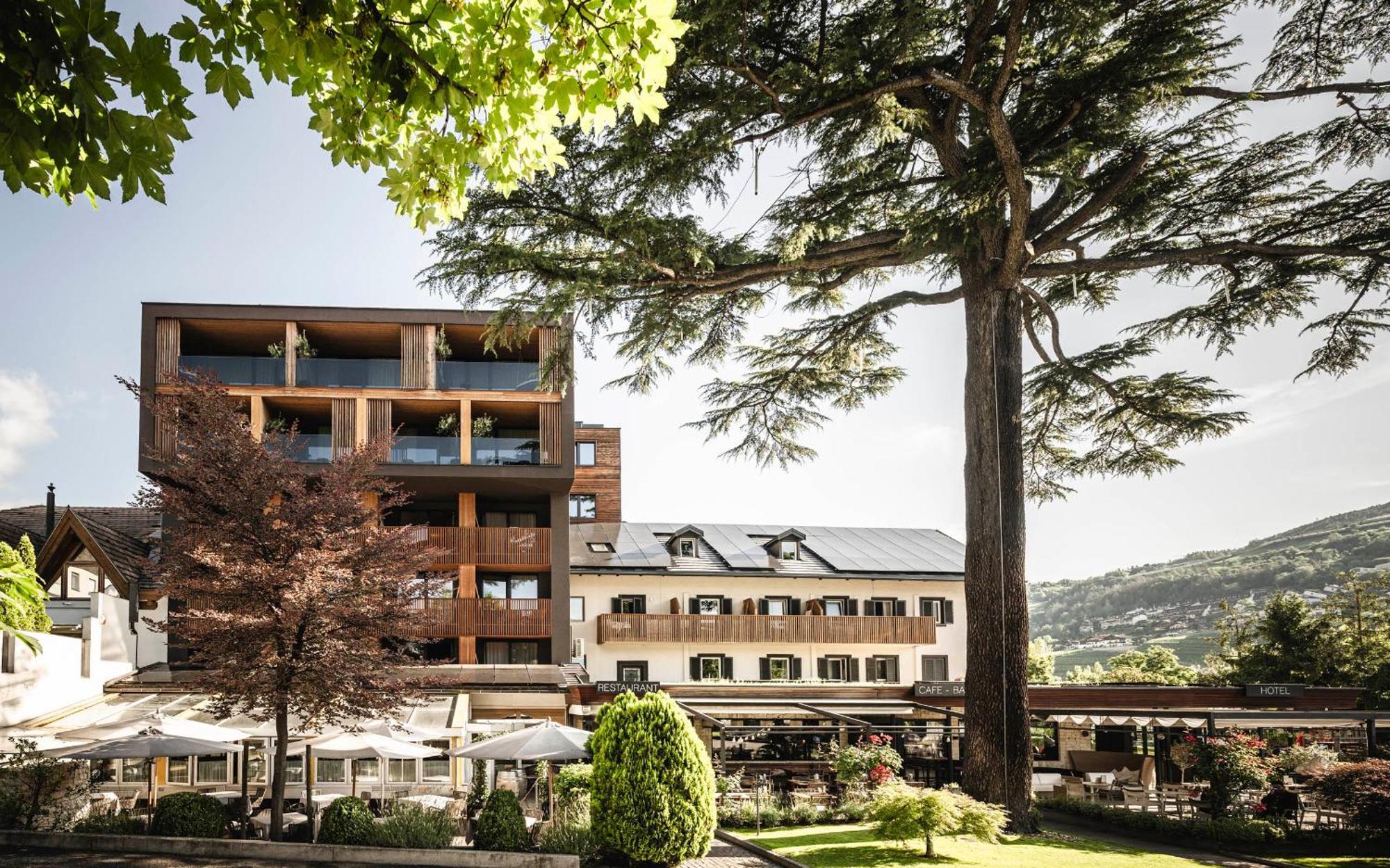 Hotel Loewenhof Bressanone Exterior foto